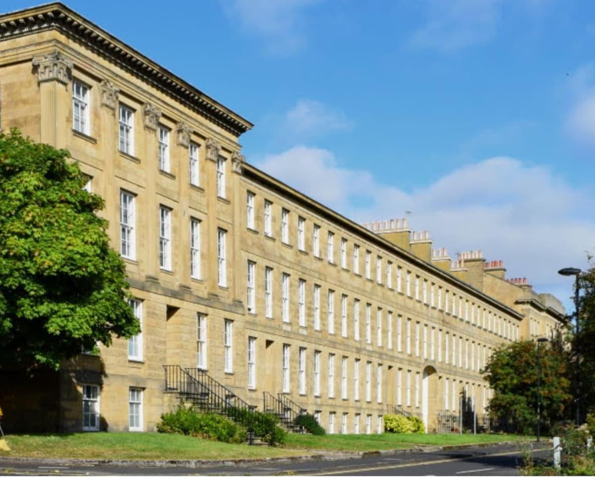 Apartment Beautiful Grade 2 In Centre Of Newcastle-st Park Free Parking *